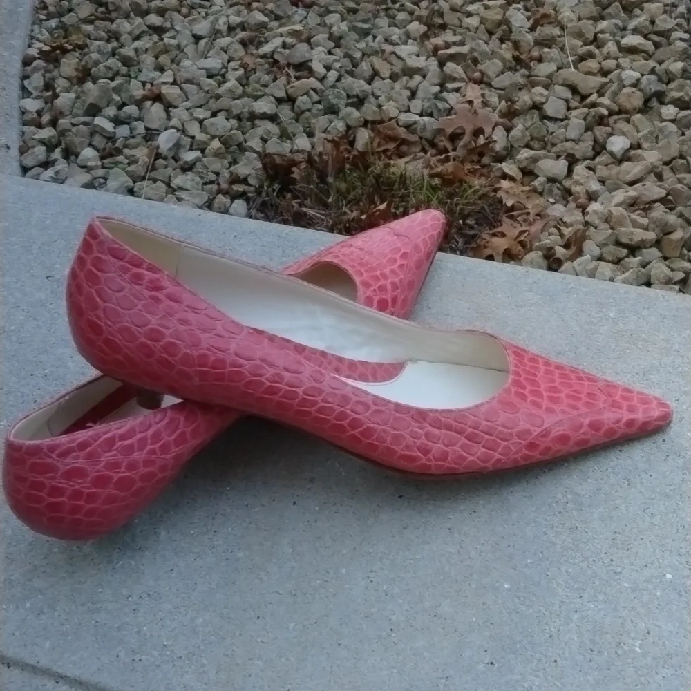 Banana Republic Leather kitten heels, French Pink 🩷 croc, Italy, size 9 - Picture 8 of 11